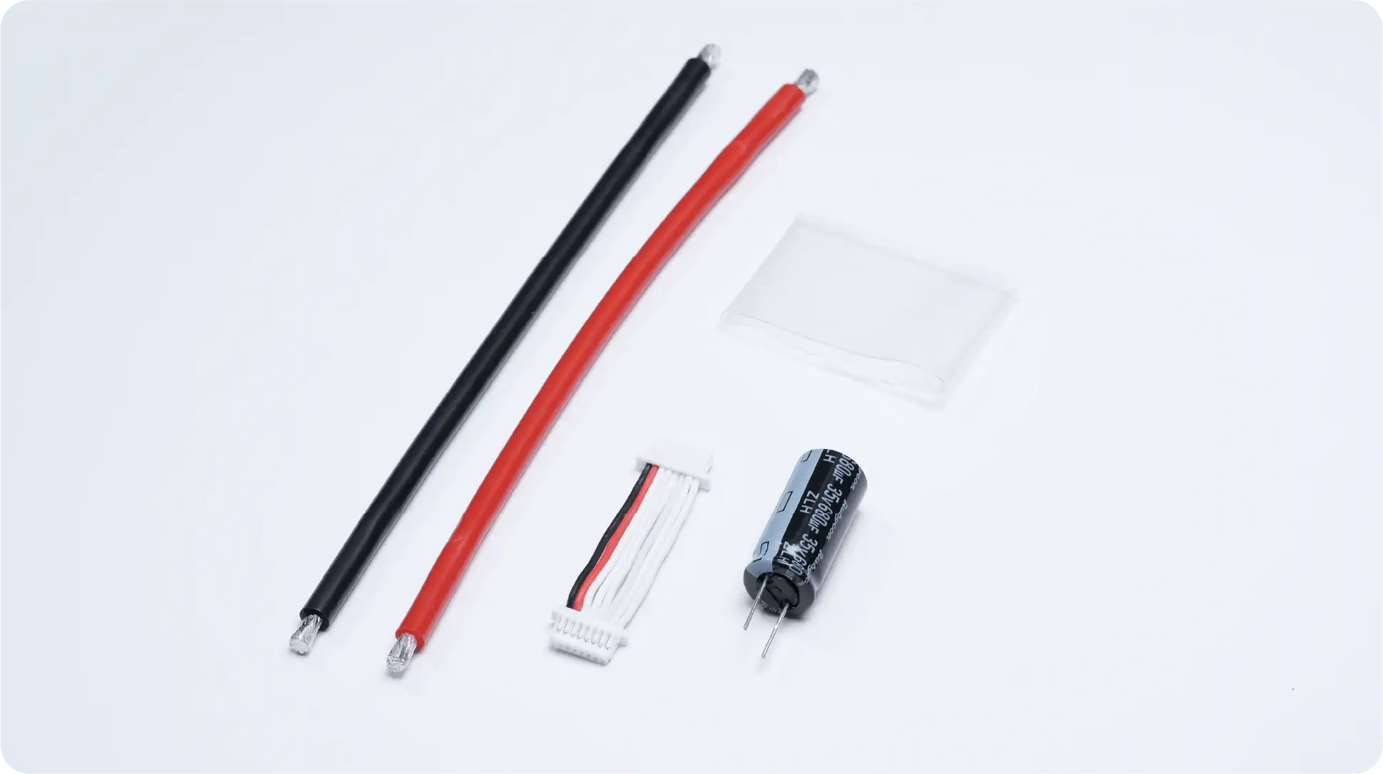 High-frequency low-impedance capacitor